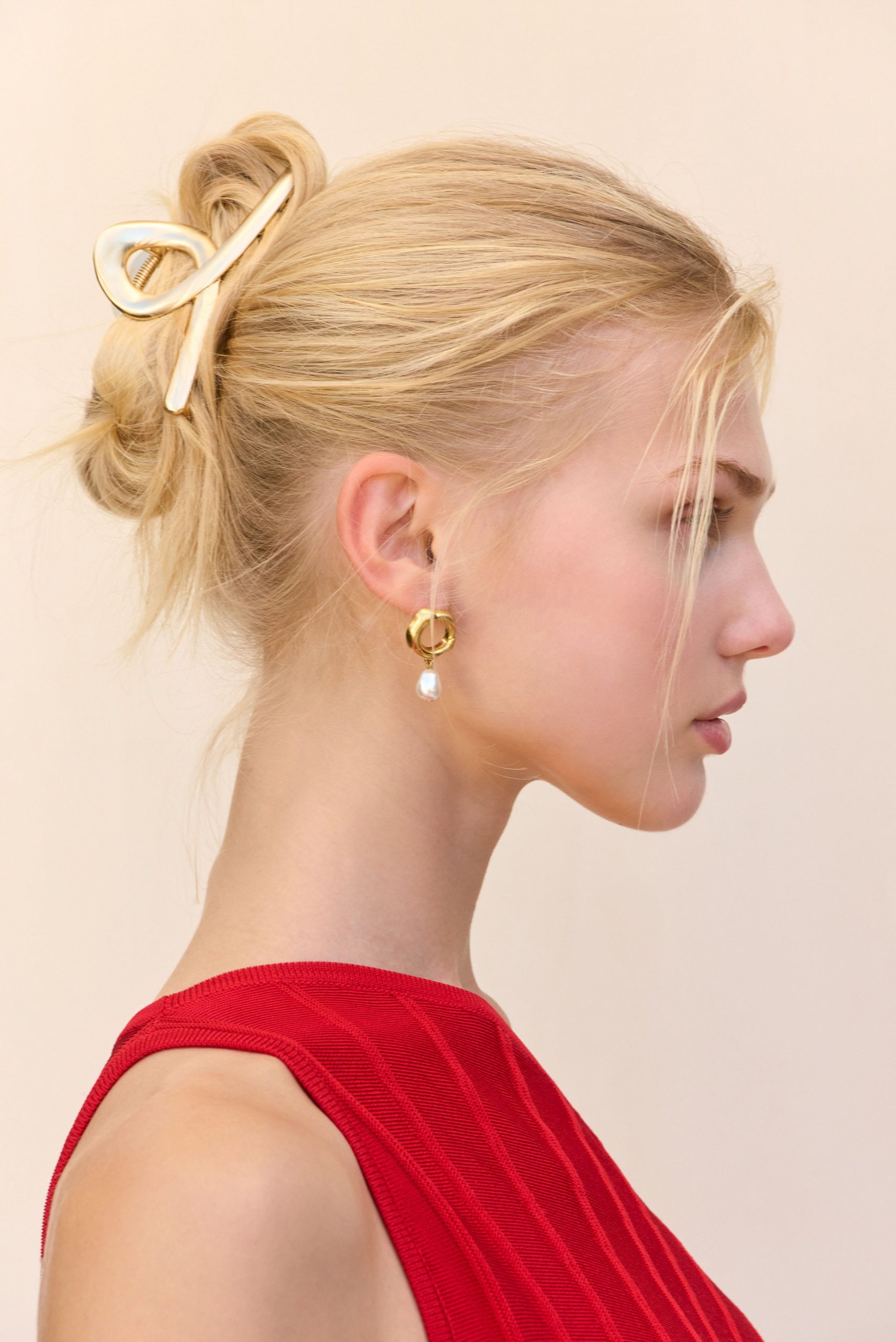 AZARIAH HAIR CLIP - BRUSHED BRASS - Image 2