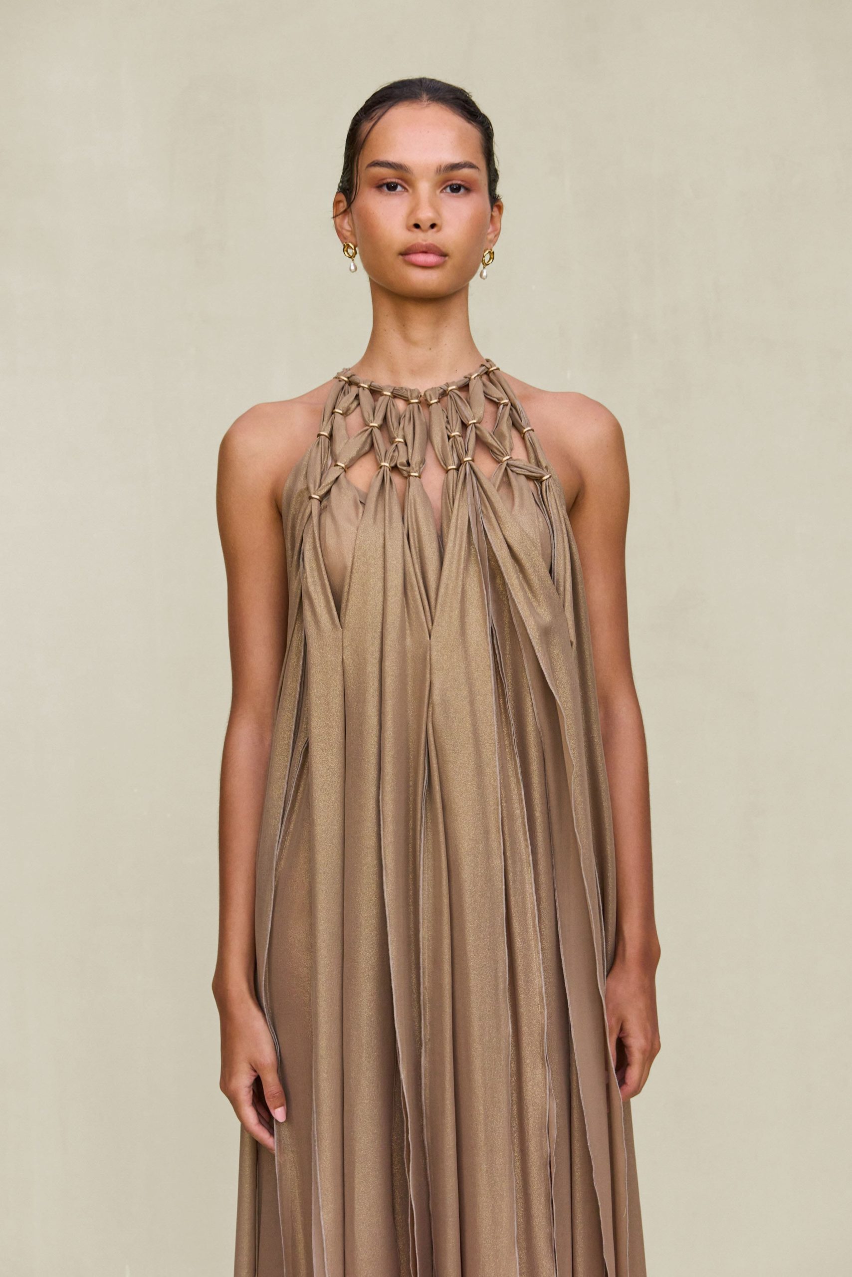 ADITI GOWN - GOLD - Image 4