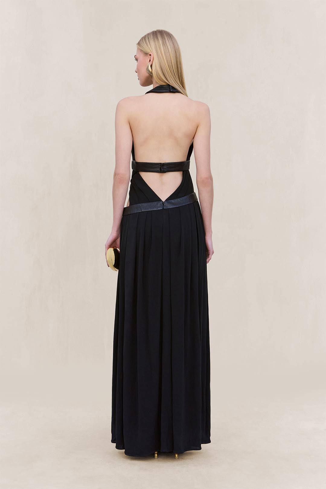 AKSHARA GOWN - BLACK - Image 8