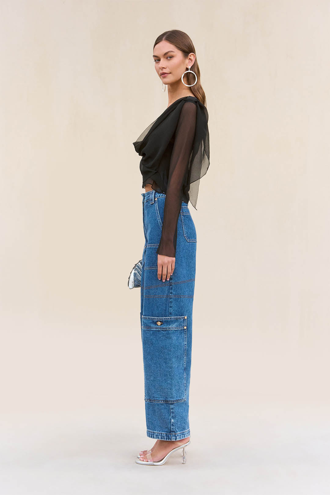 ADI TOP - BLACK - Image 3