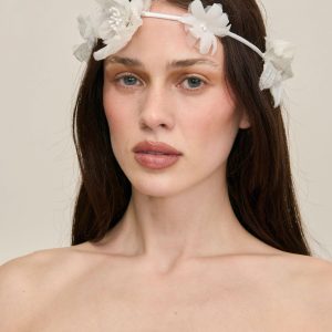 SAKURA CROWN - WHITE MULTI