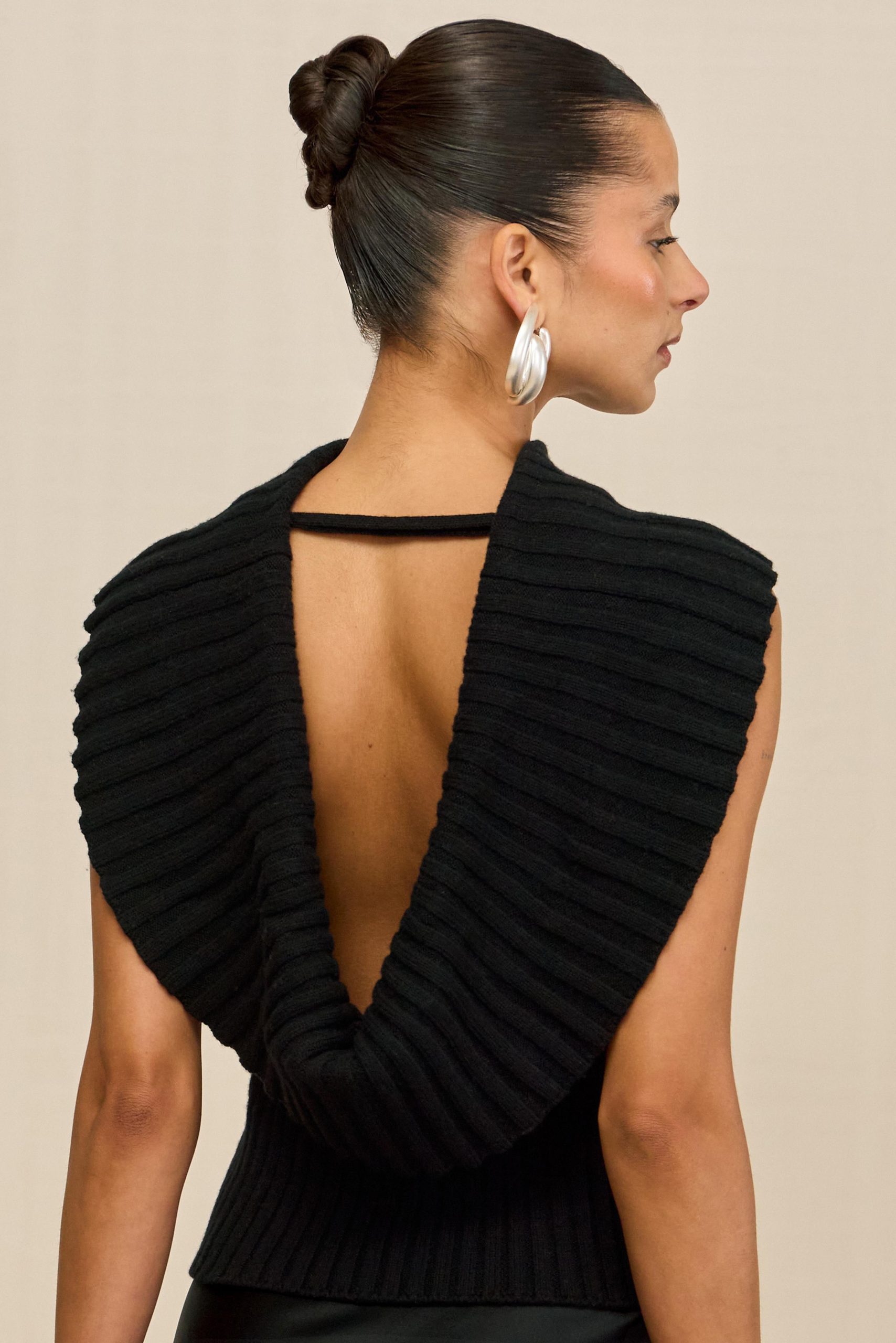 CHEN TOP - BLACK - Image 2