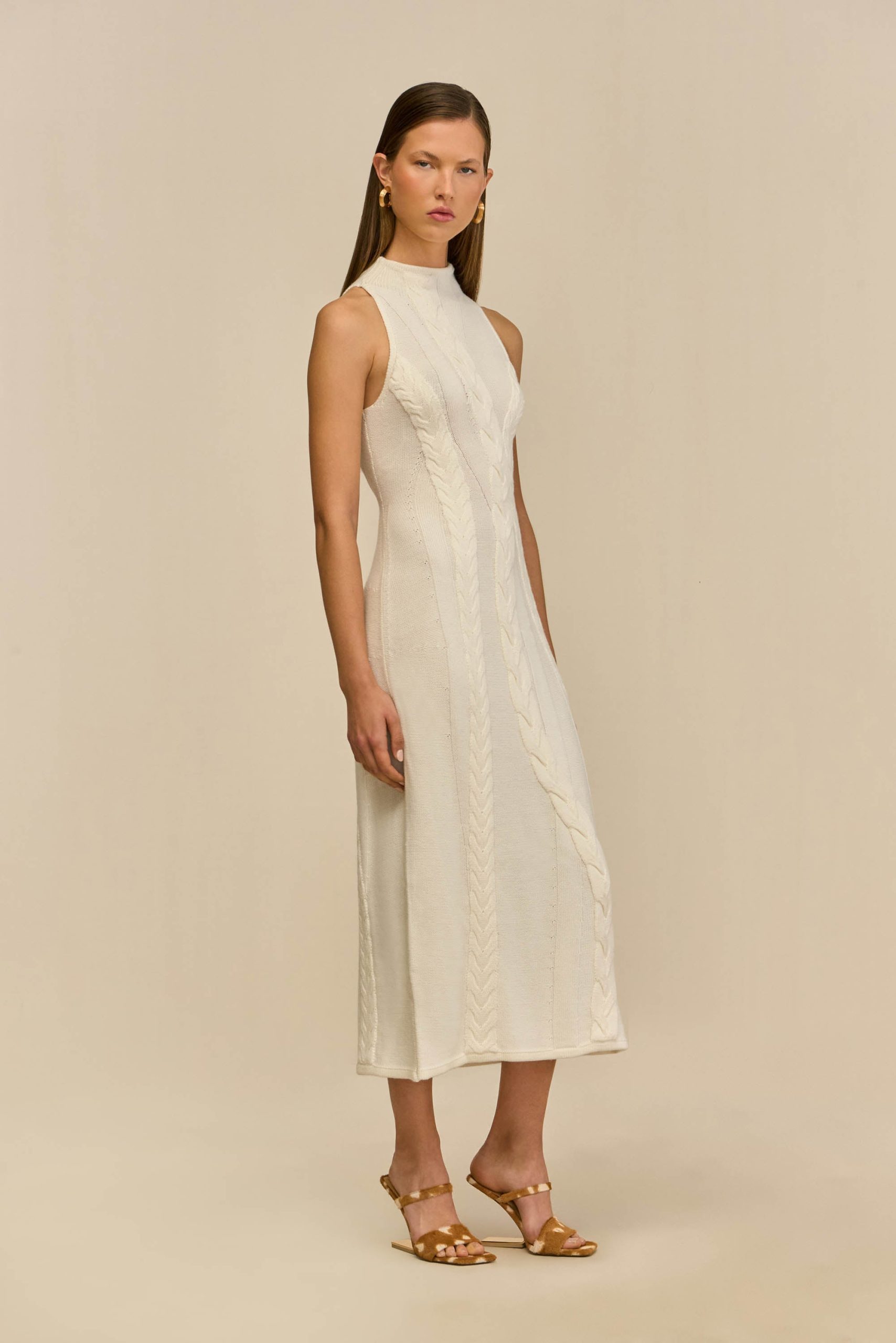 MOLLIE KNIT DRESS - OFF WHITE - Image 4