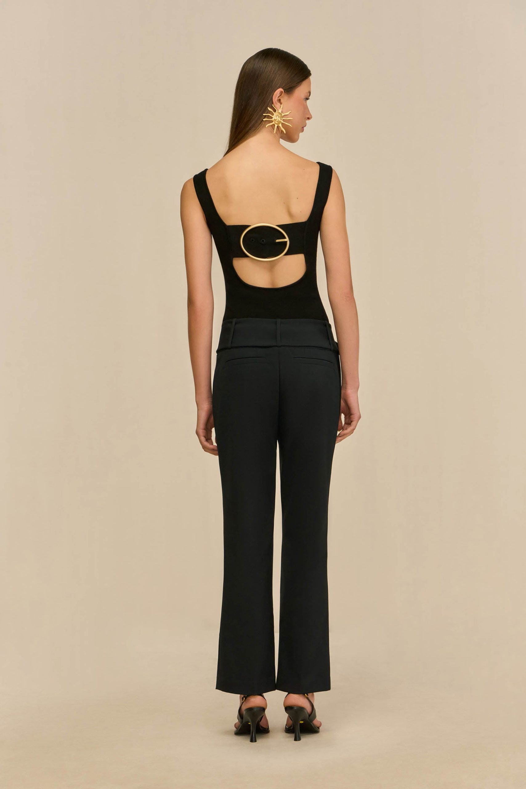 LEVI KNIT TOP - BLACK