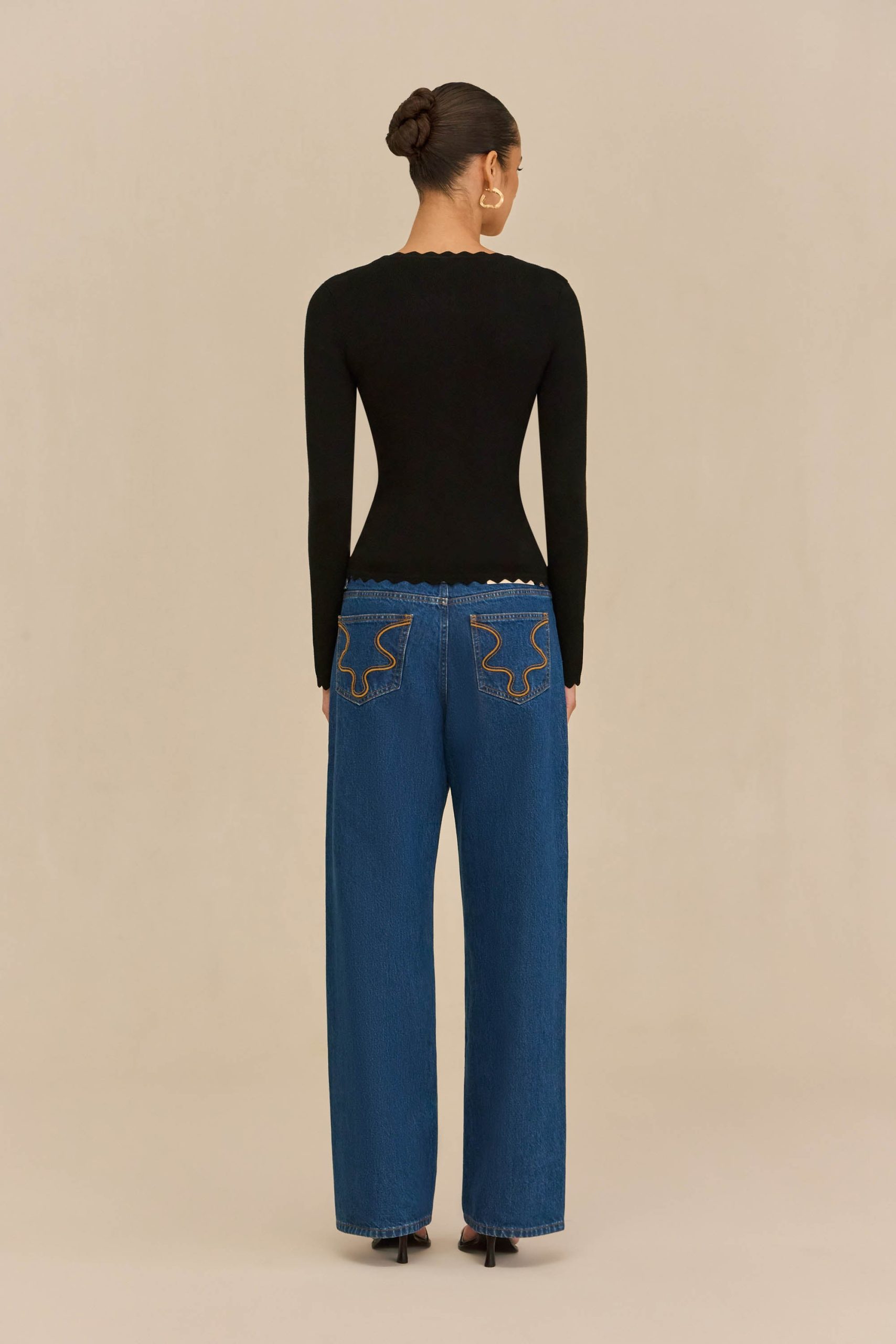 JEAN KNIT TOP - BLACK - Image 6
