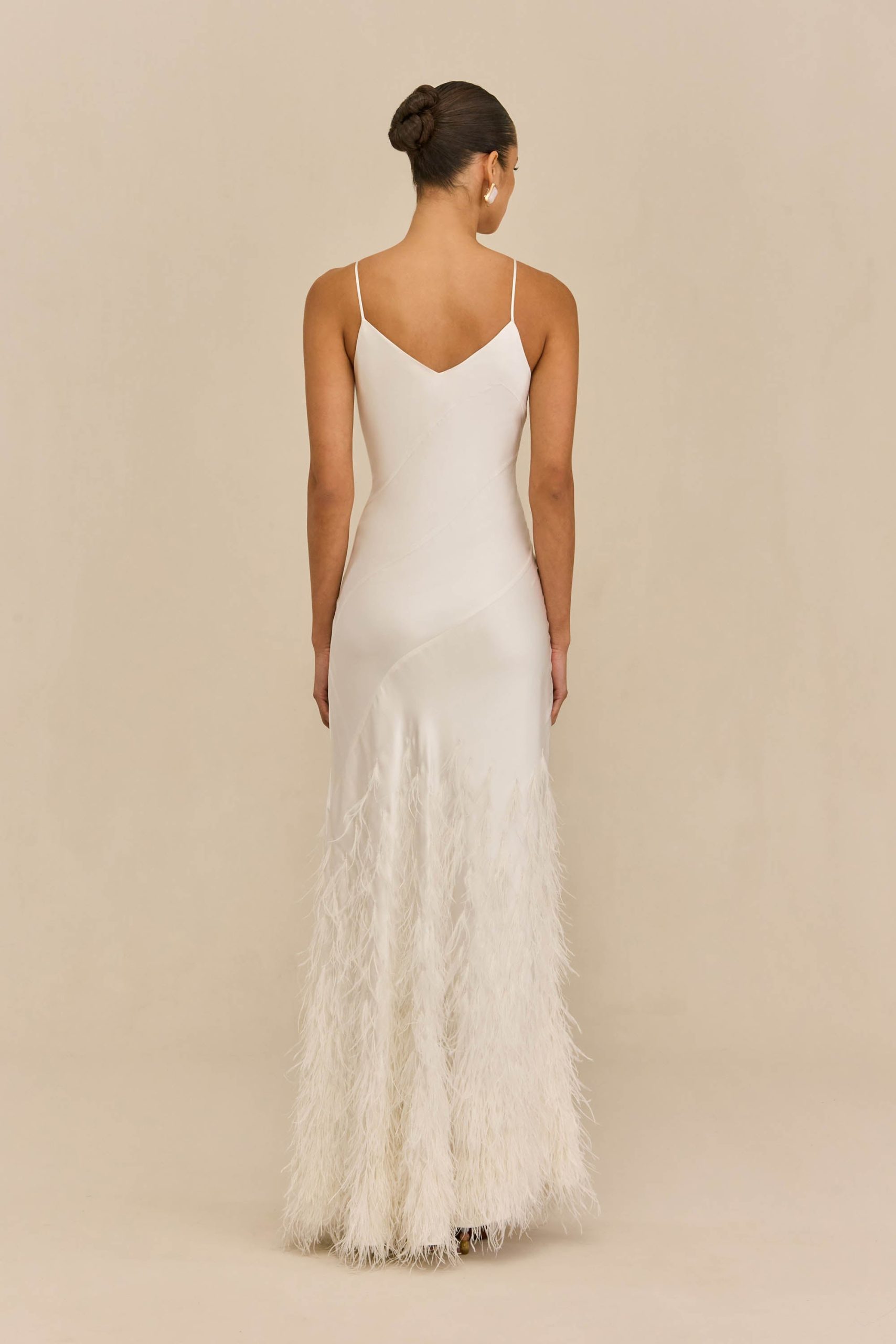 HANSAL GOWN - OFF WHITE - Image 6