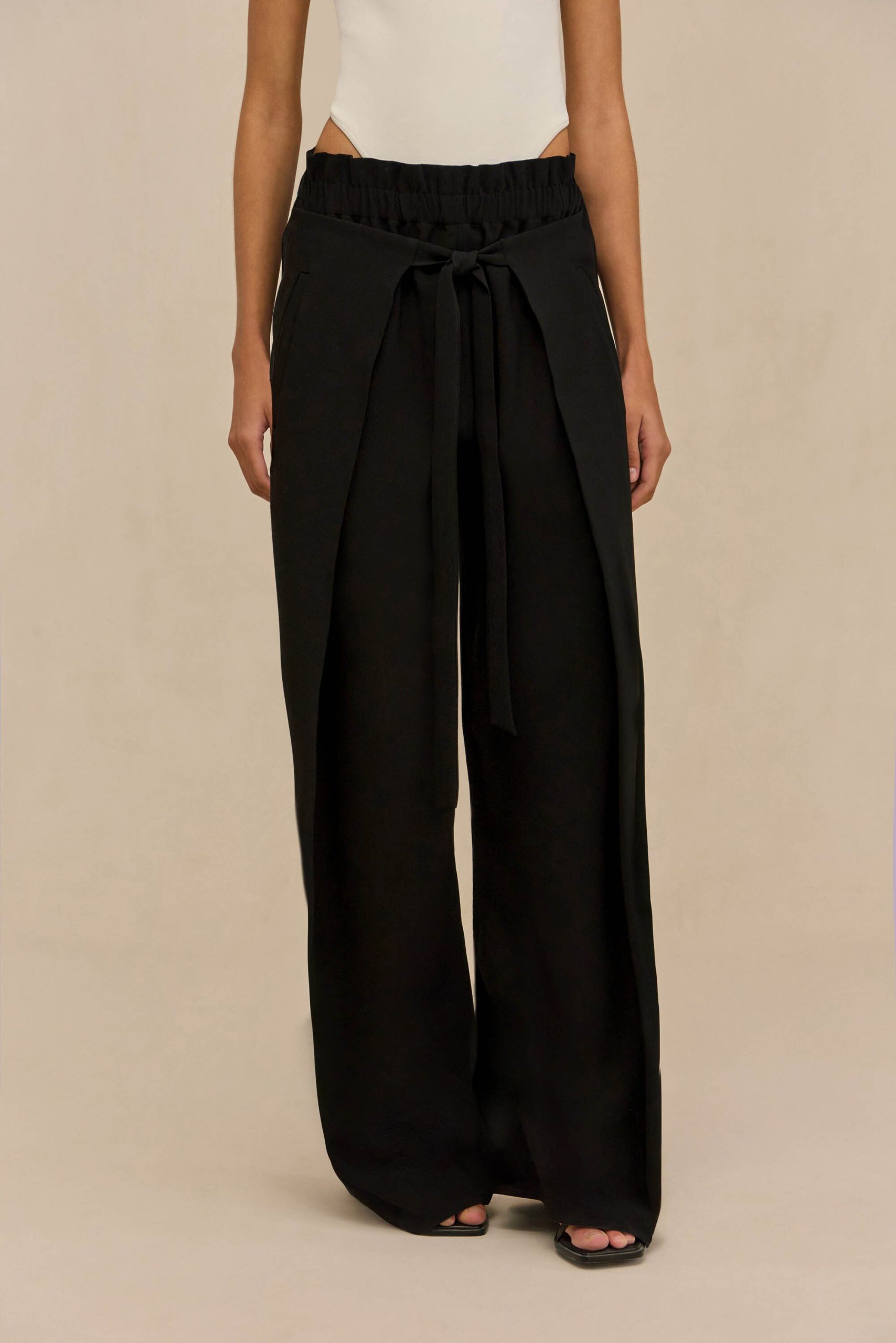 NAOMI PANT - BLACK - Image 2