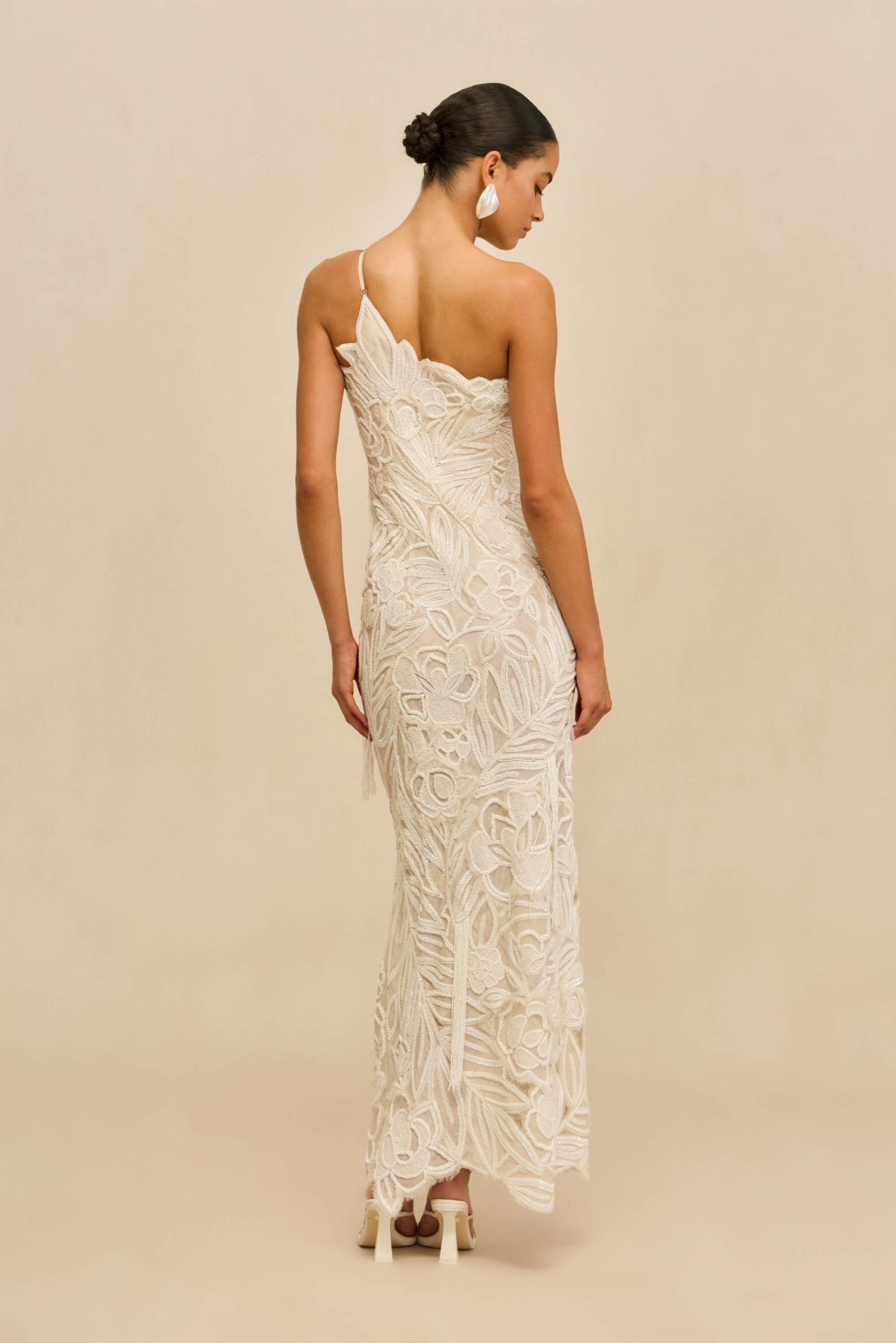 KIRAN GOWN - OFF WHITE - Image 4