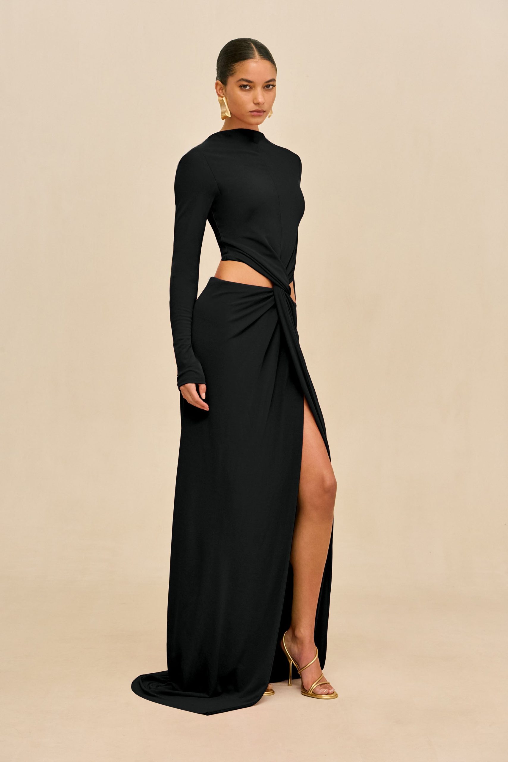 KERI GOWN - BLACK - Image 5