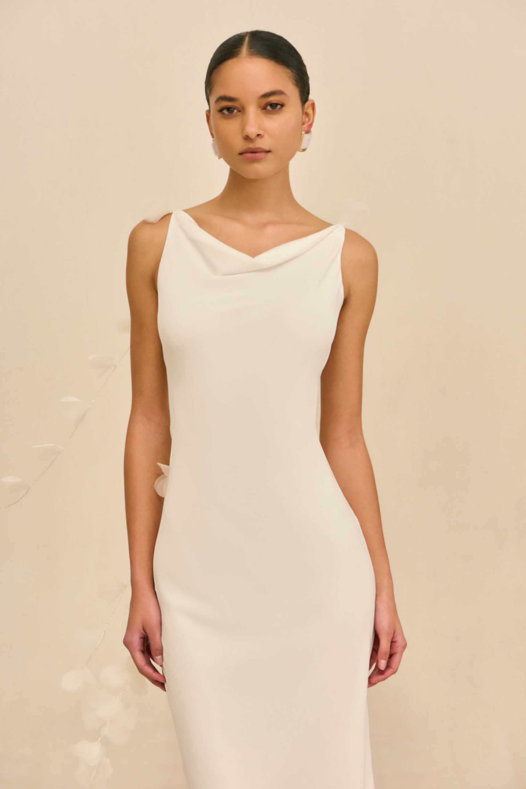 NYMERIA GOWN - OFF WHITE - Image 4