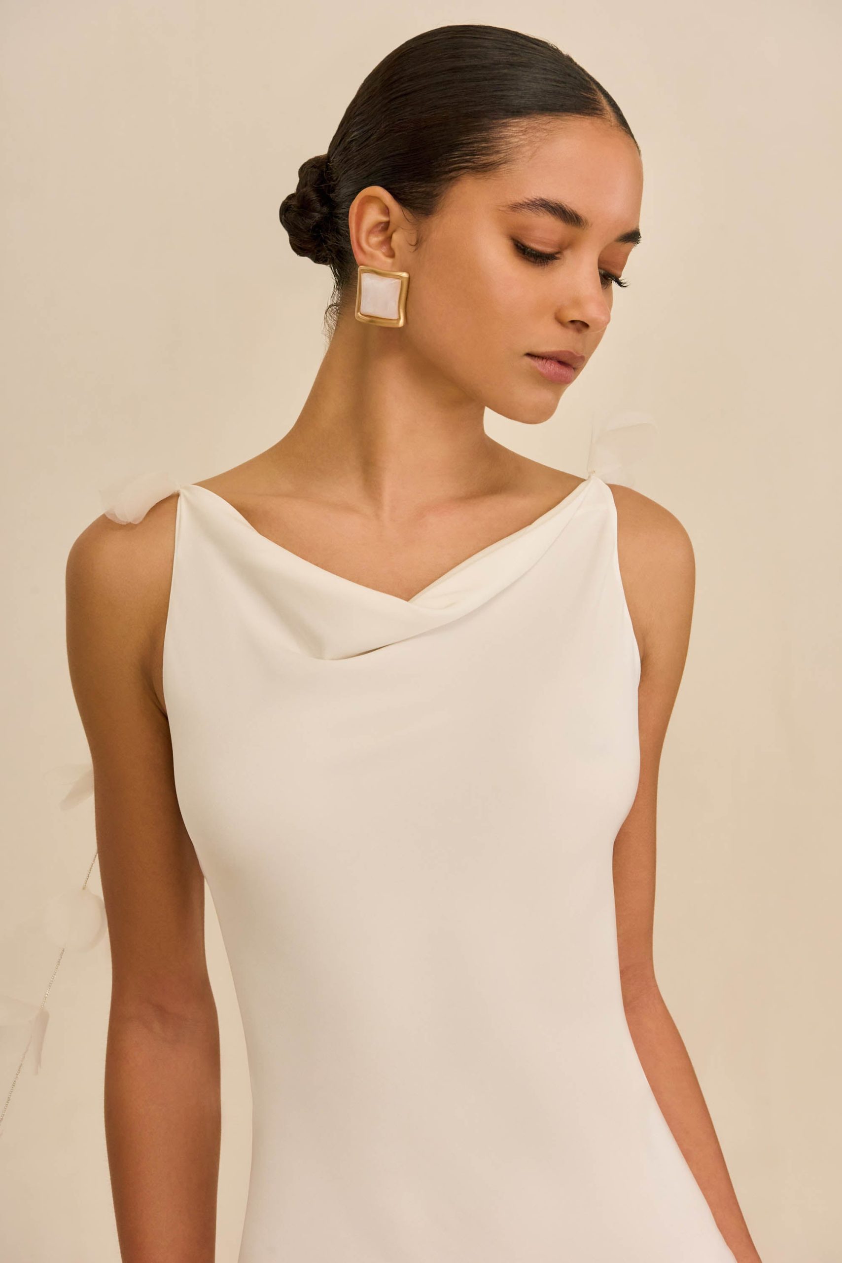 NYMERIA GOWN - OFF WHITE - Image 5