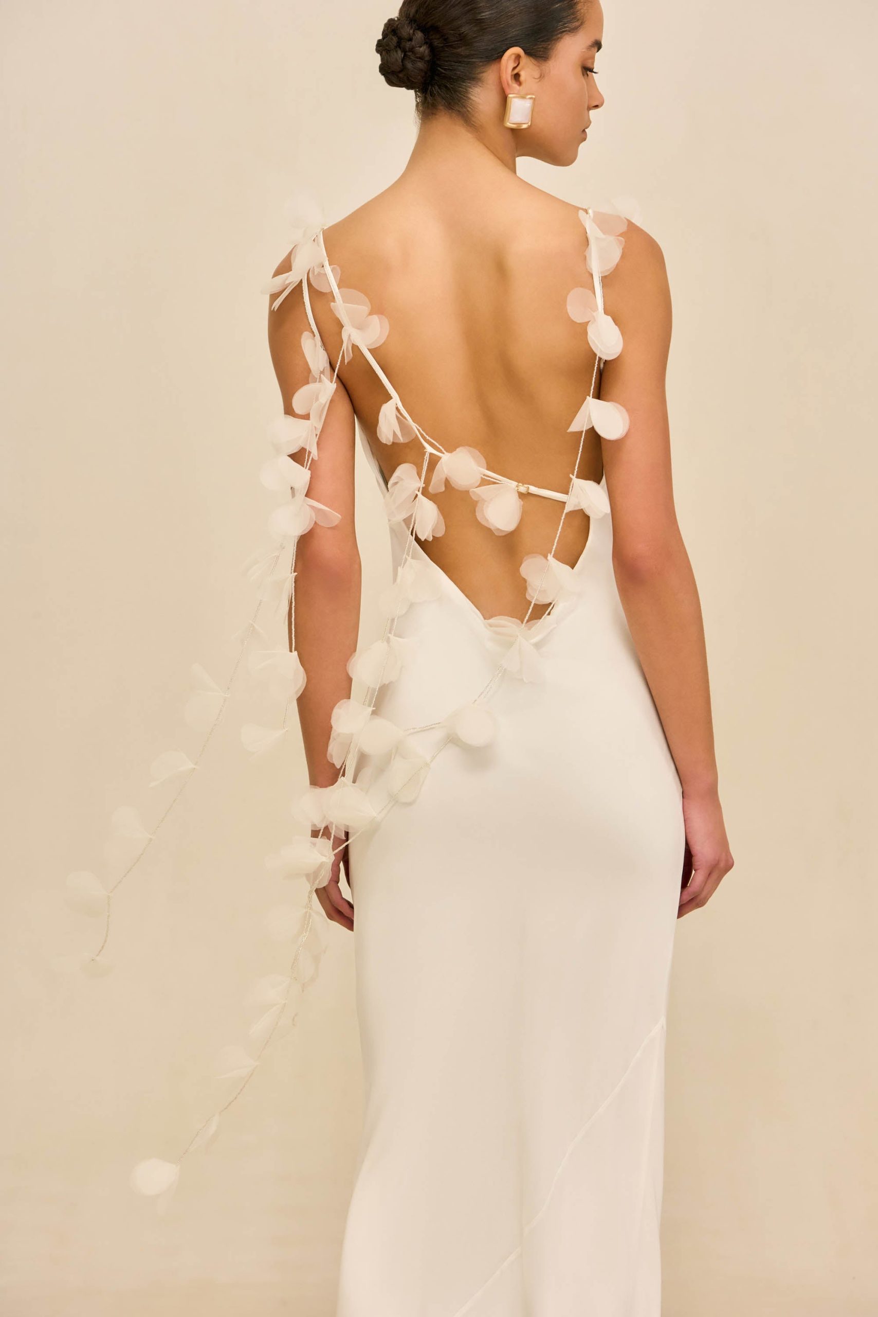 NYMERIA GOWN - OFF WHITE - Image 7