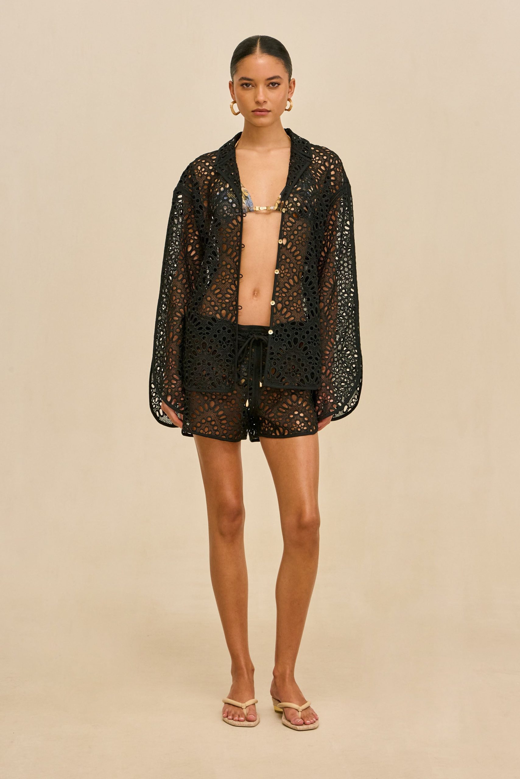 CARIENA SHORT - BLACK