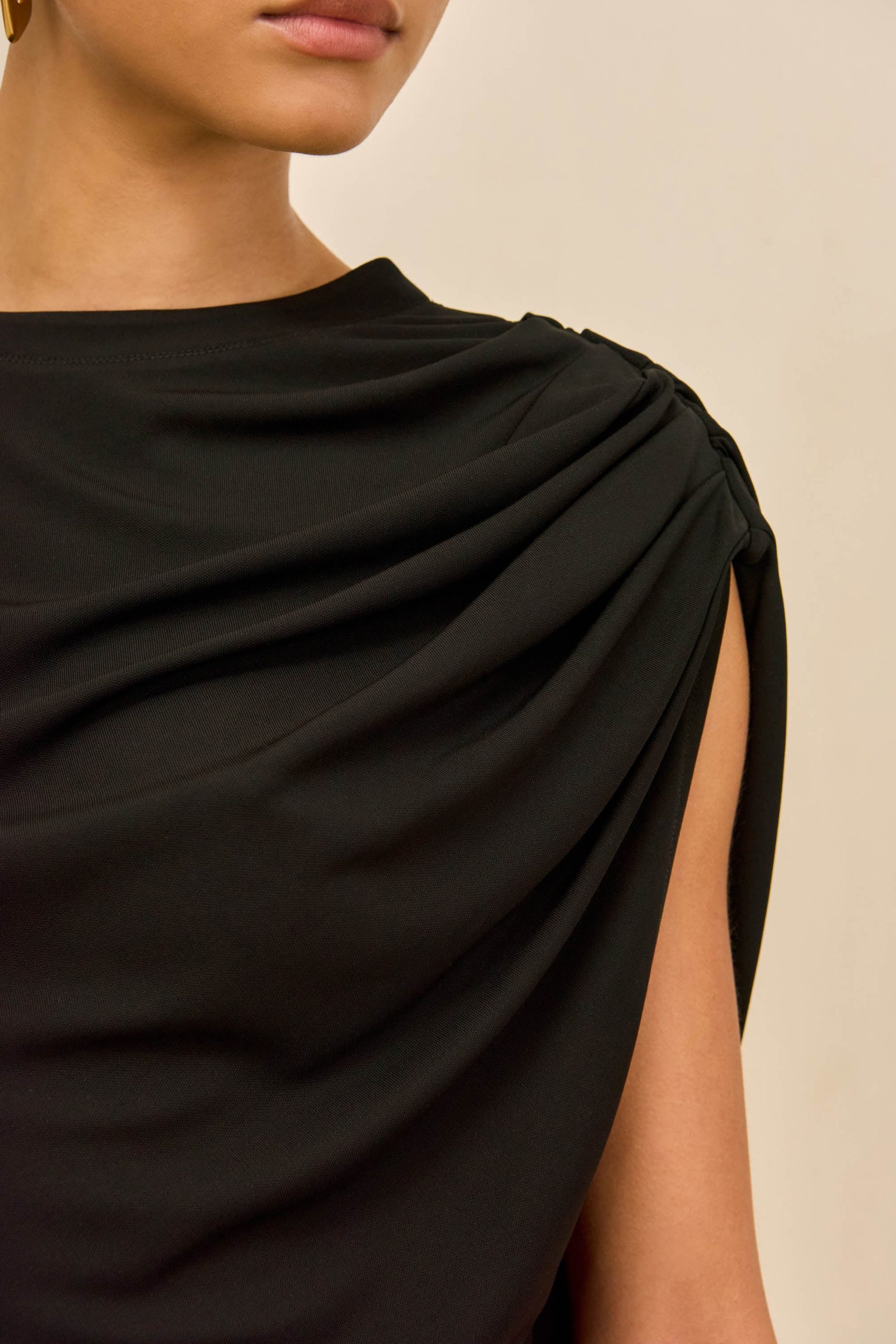 CELENE TOP - BLACK - Image 3