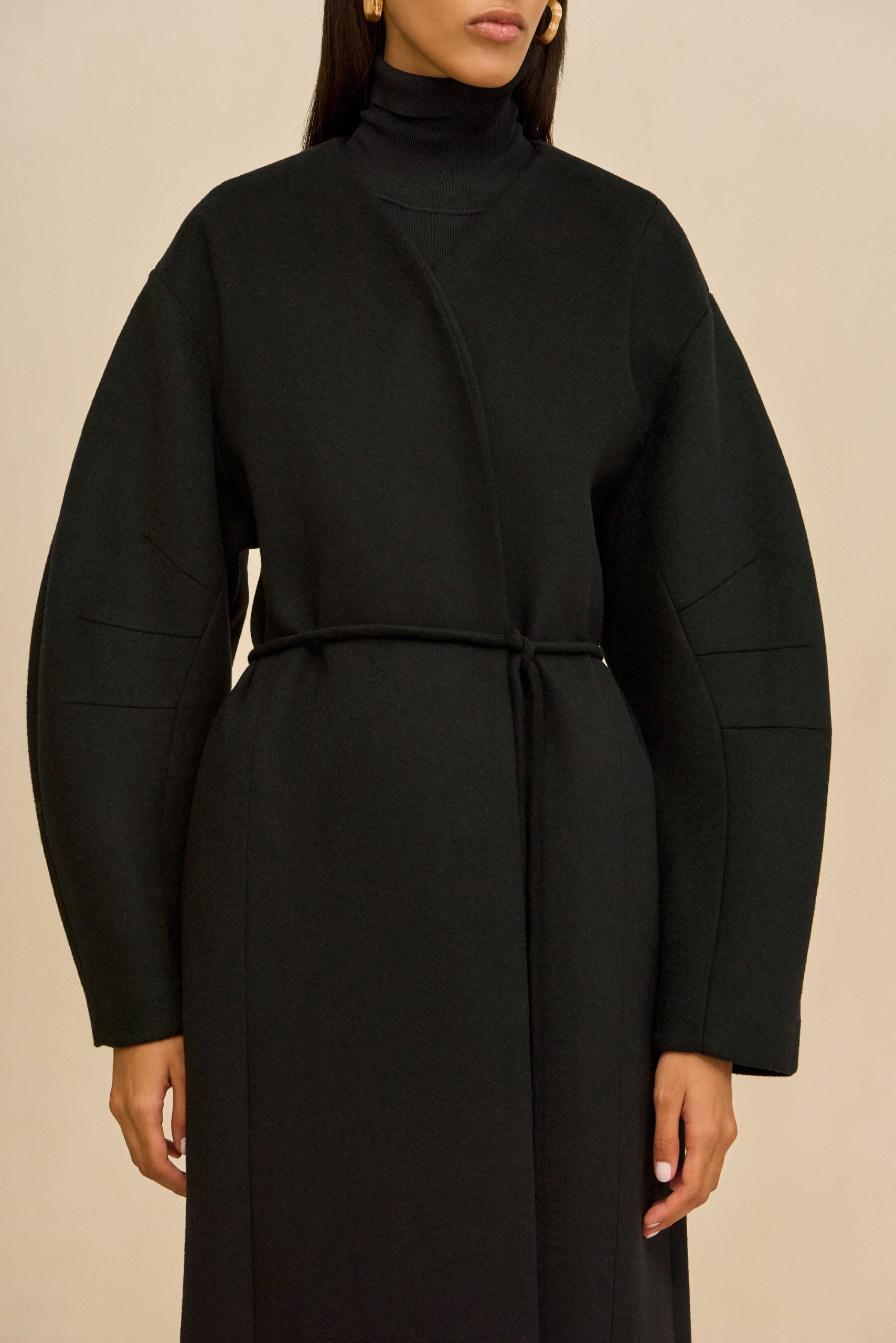 BRUNELLA COAT - BLACK - Image 5