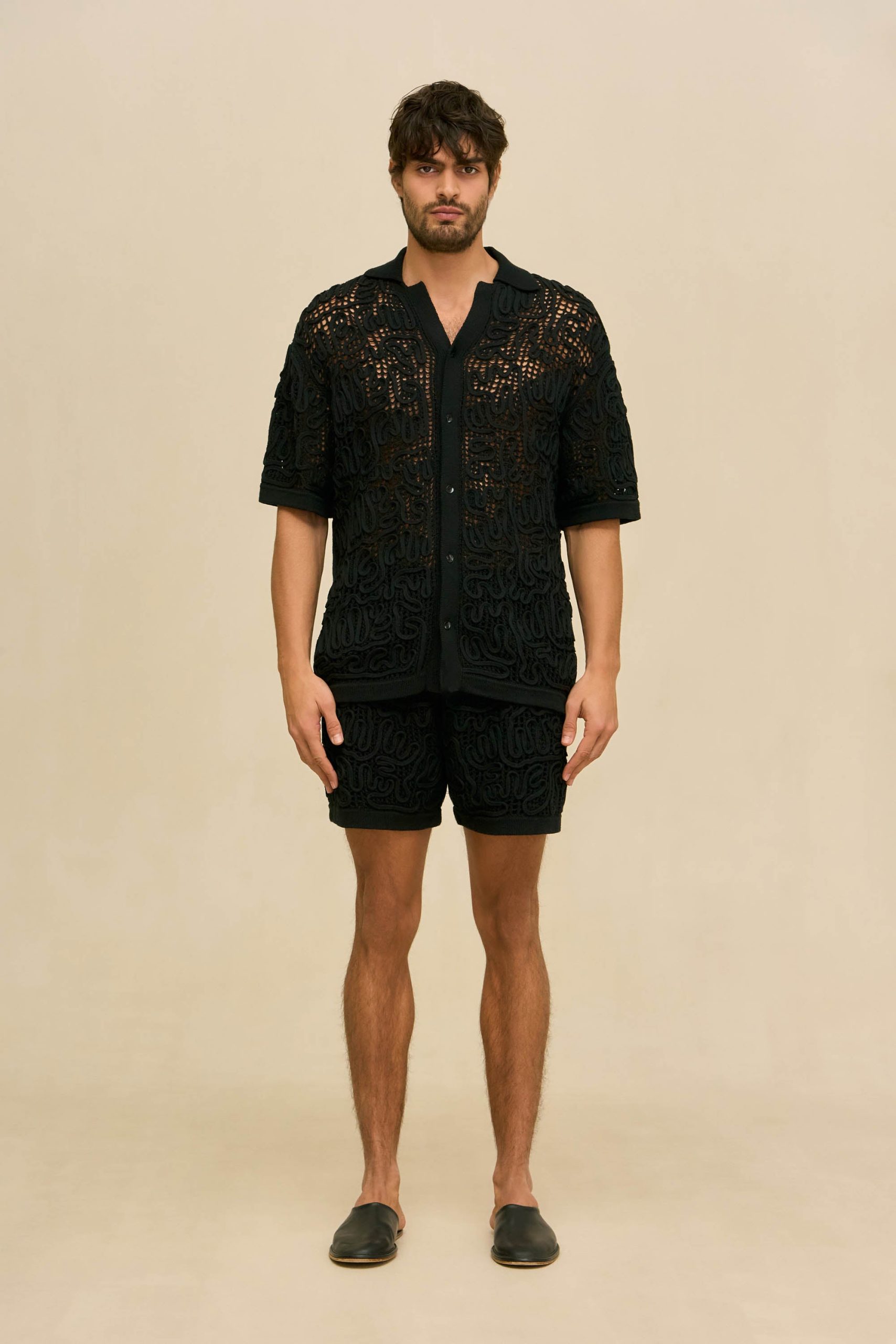 CRETA CROCHET SHORT - BLACK - Image 4