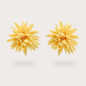 DAHLIA EARRING - CORNSILK